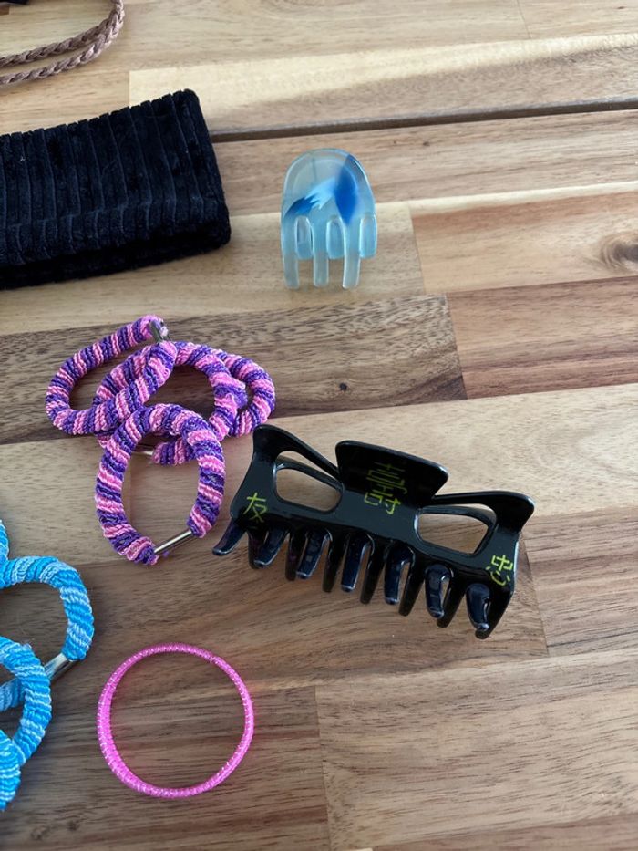 Lot accessoires cheveux - photo numéro 2