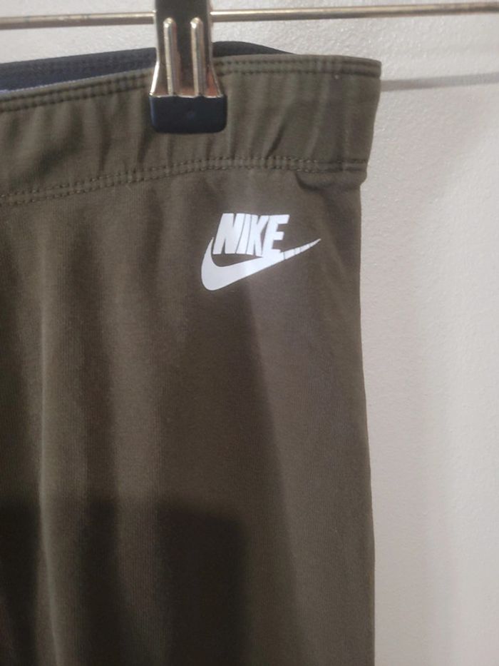 Legging sport Nike XS - photo numéro 3