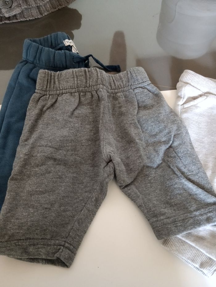 5 joggings - photo numéro 4