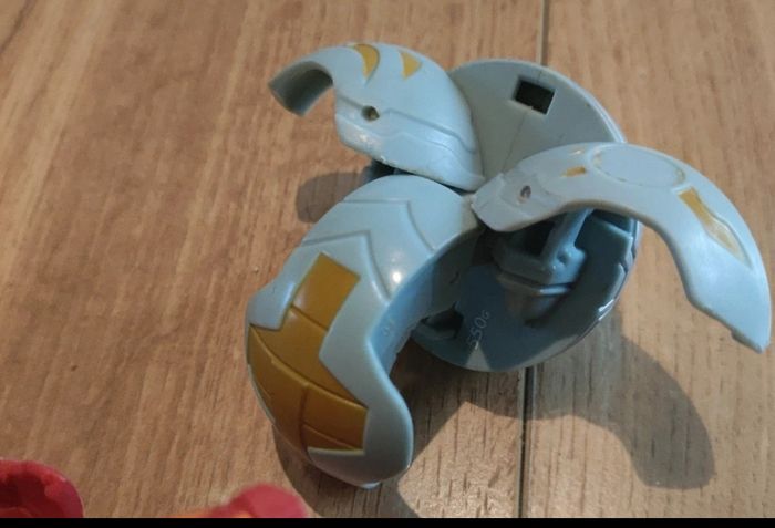 Bakugan  lot de 2 - photo numéro 2