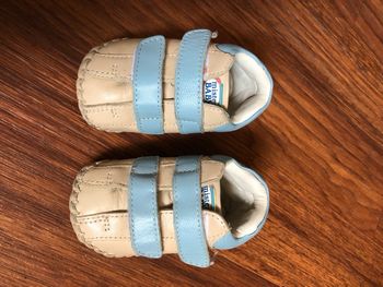 Chaussures bébé T16-17