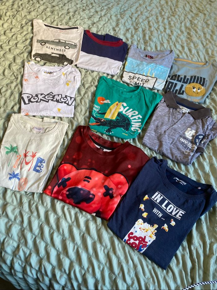 Lot de 10 t-shirt en taille 8 ans plusieurs marques