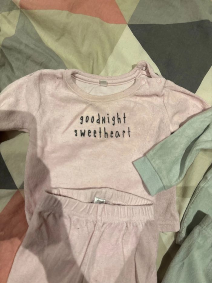 Lot pyjama 2 pièces - photo numéro 2