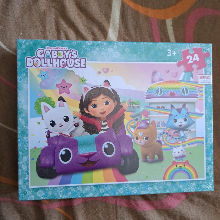 Puzzle gabby's Dollhouse