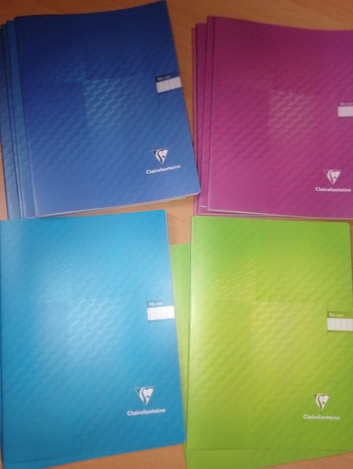 Cahier 24x32 96pages clairefontaine neuf