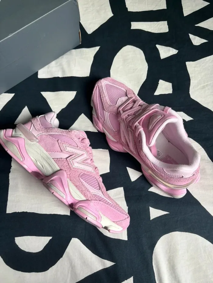 New Balance 9060 "ASOS Exclusive" Pink - photo numéro 2