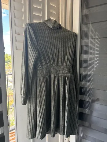 Robe de grossesse grise shein