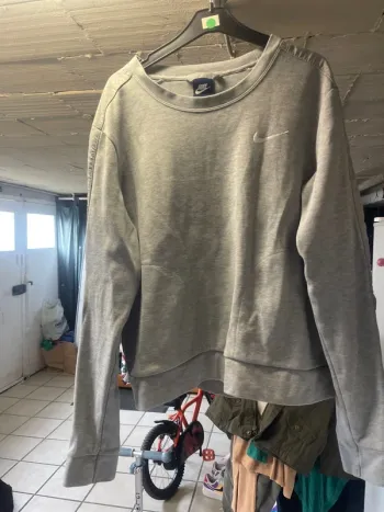 Sweat-shirt Nike taille S