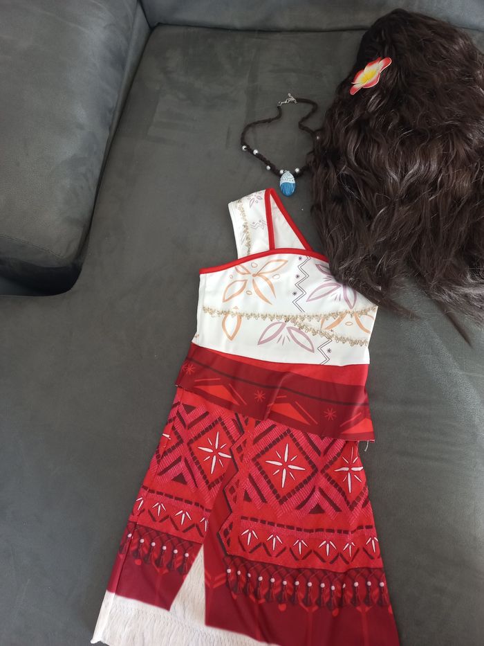 Robe déguisement vaiana 2 avec collier et perruque 4/5 ans