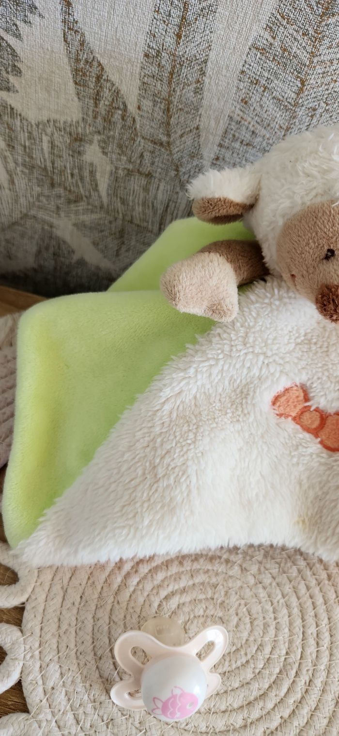 Doudou Lange Bébé mouton blanc vert - photo numéro 2