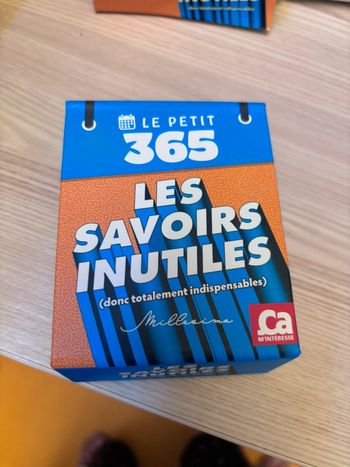 Le petit 365 les savoirs inutiles