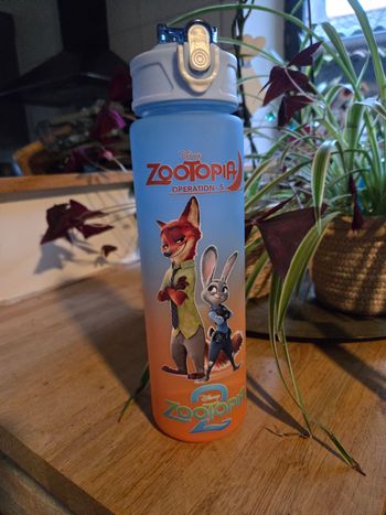 Gourde zootopie zootopia 750 ml neuve