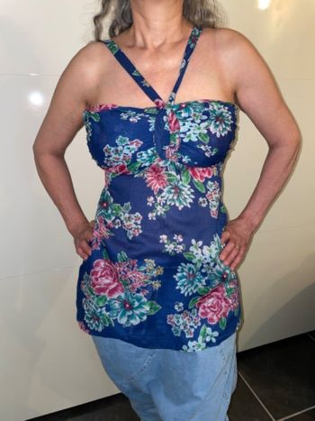 Débardeur attache cou