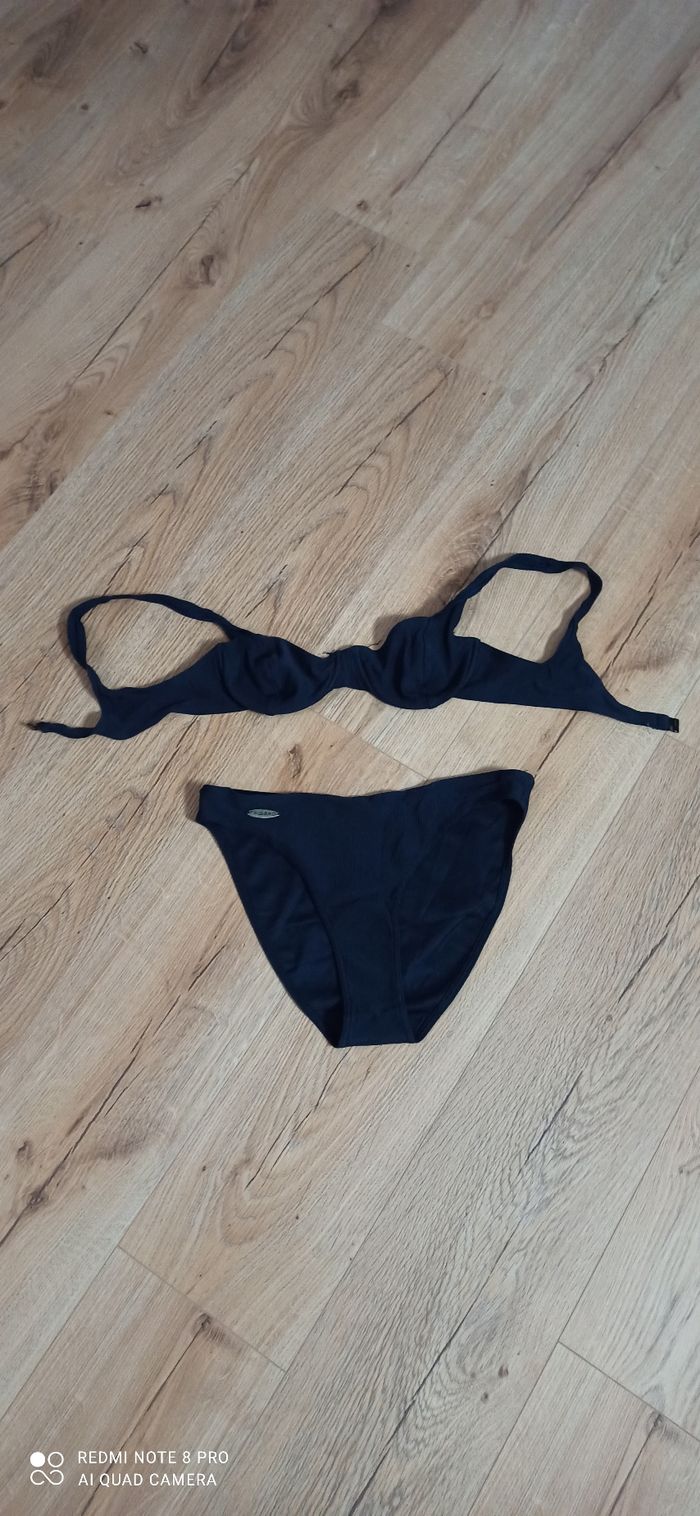 Maillot de bains t. 42