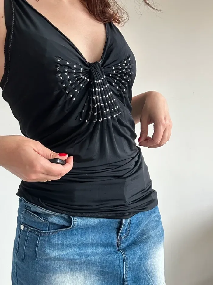 Top débardeur noir à strass y2k années 2000 taille S - photo numéro 3