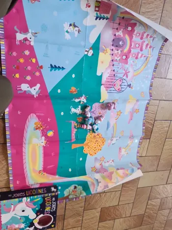 Livre mes jolies licornes