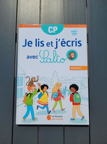 Je lis et j'écris avec Salto CP