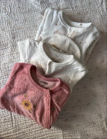 Lot 3 pyjamas 00 et 0 mois 