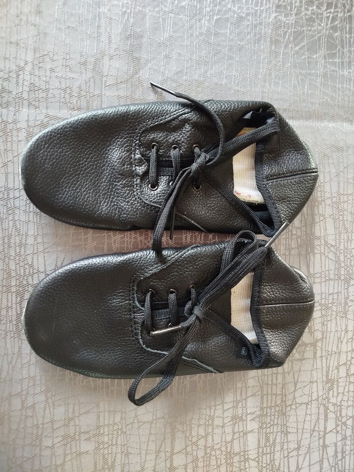 Chaussons de gym, de danse ou de twirling Energetics pointure 31 - photo numéro 2