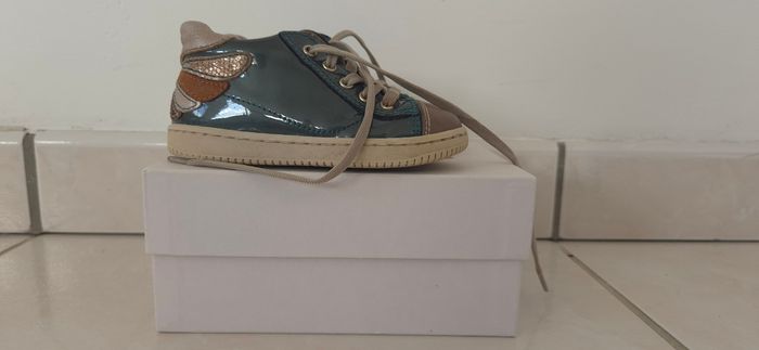 Chaussure bébé - photo numéro 2