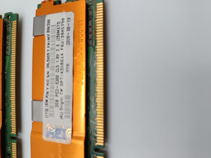 LOTS 2 CARTES DDR2 2GB 2Rx4 PC2-5300F-555-11 - photo numéro 6