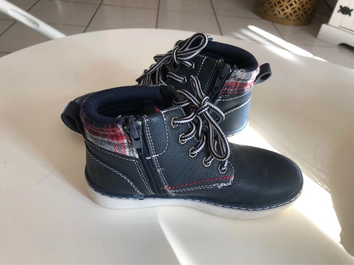 Chaussures taille 29 - photo numéro 2