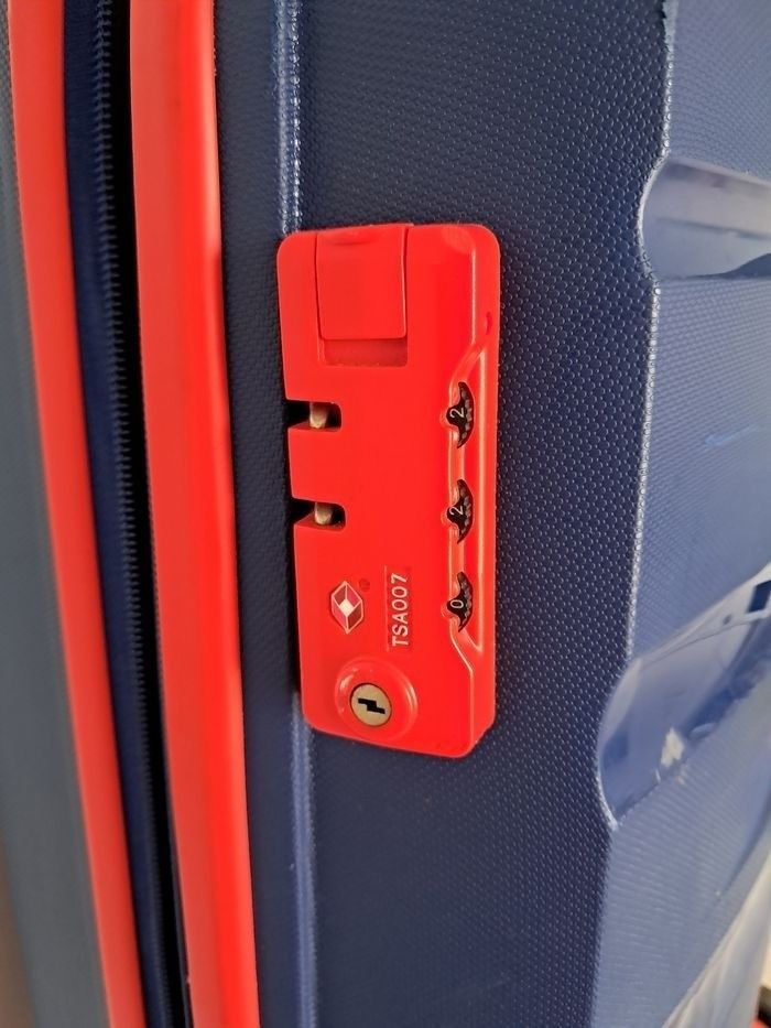 Petite valise - photo numéro 4