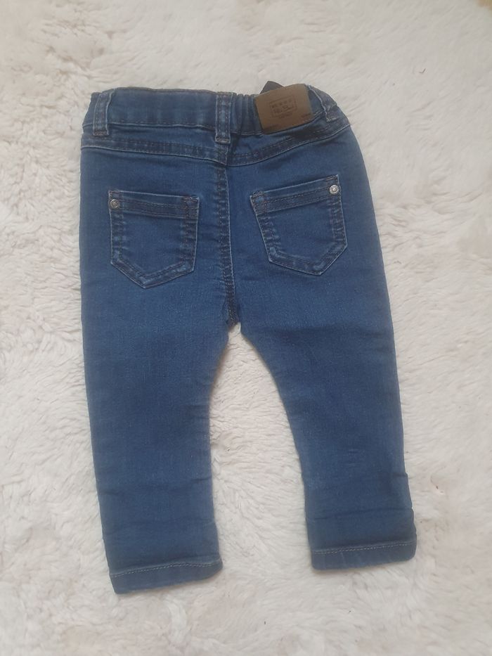 Lot de deux jeans type slim 6 mois - photo numéro 3
