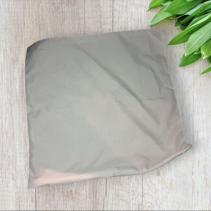 Housse de coussin  tête de mort gothique - photo numéro 3