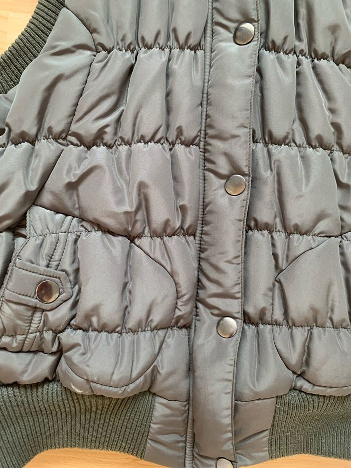Doudoune kaki sans manches taille 10 ans - photo numéro 2