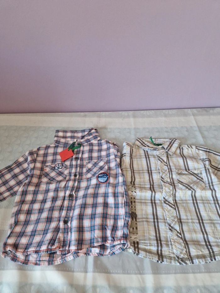 Lot 2 chemises manches longues 18 mois