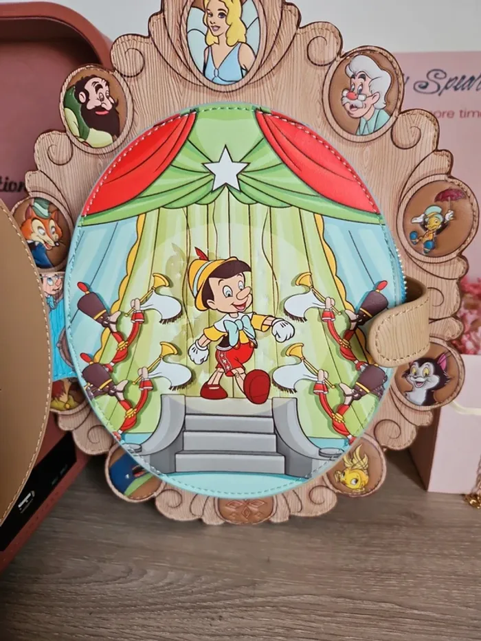 Loungefly Pinocchio <3 - photo numéro 3
