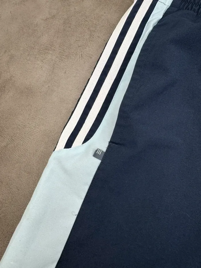 Short Adidas Vintage Bleu Marine Taille M - photo numéro 4