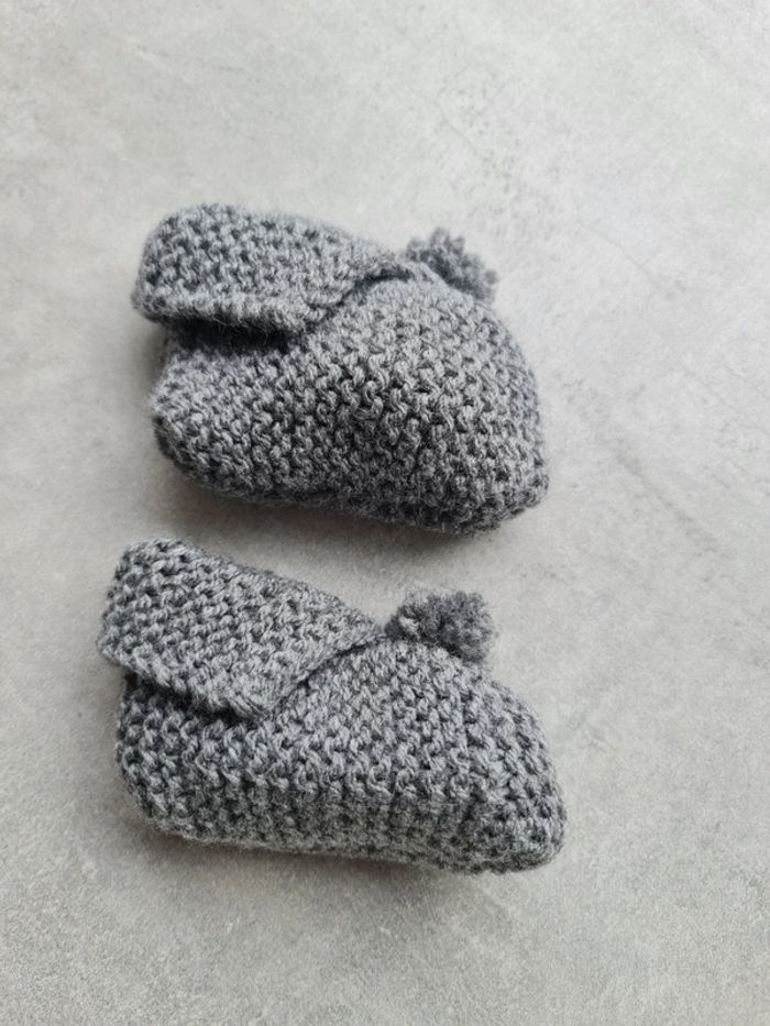 Chausson bébé en laine maternité 6-9 mois - photo numéro 3