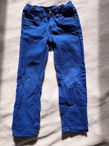 Jeans taille 4 ans