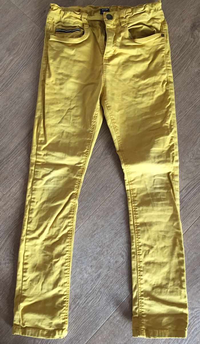 Slim jaune moutarde 10 ans