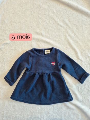 Robe tape à l'œil 3 mois
