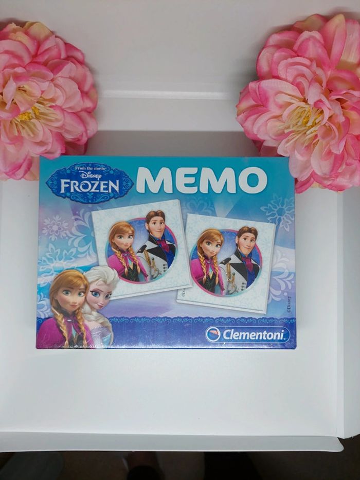 Clementoni Memo Compact Frozen 2 - Gioco Di Memoria Con 48 Carte Di Elsa, Anna E Olaf - Per Bambini 4+ Anni, Made In Italy