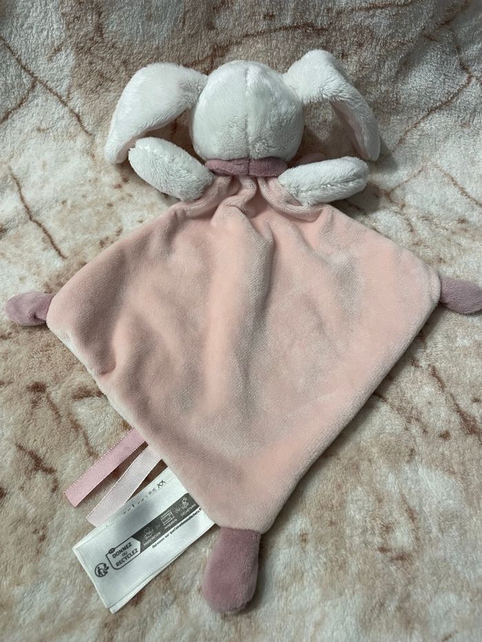 Doudou plat lapin rose blanc fleurs Mots D’Enfants - photo numéro 2
