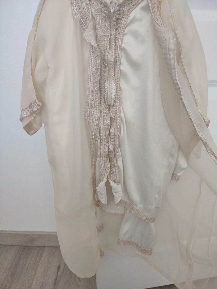 Tenue traditionnelle orientale - photo numéro 3