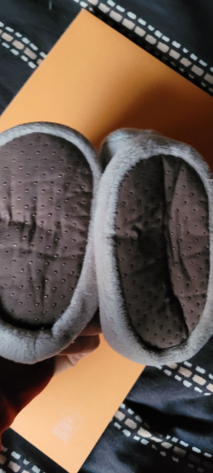 Chaussons bébé - photo numéro 3