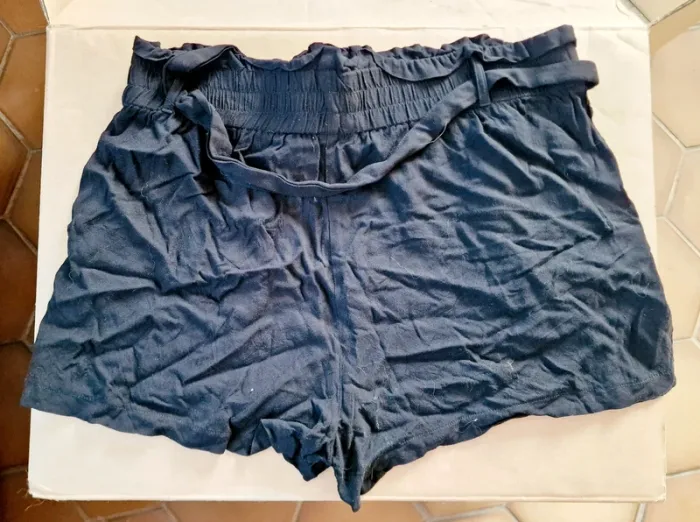 Short femme L - photo numéro 2