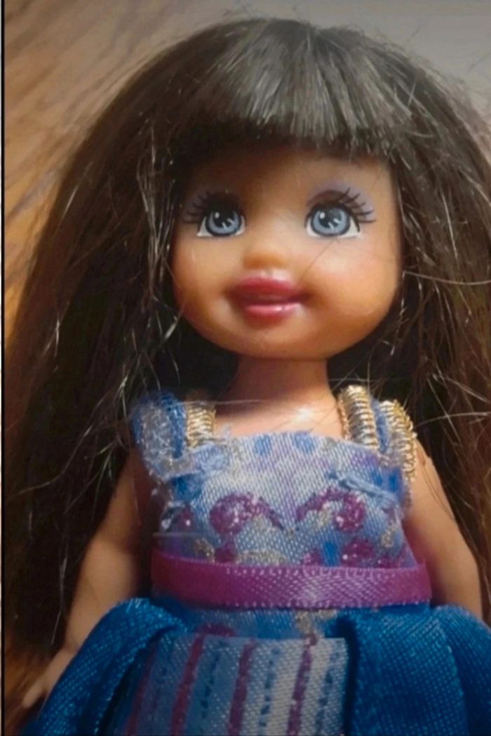 đMini poupĂ©e Shelly Kelly Afro-AmĂ©ricaine - 1994 Mattelđ - photo numĂ©ro 3