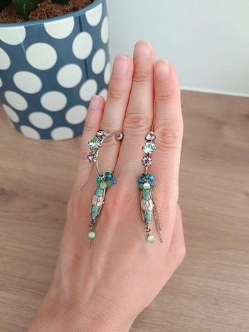 Boucles d'oreilles créoles pendantes strass
