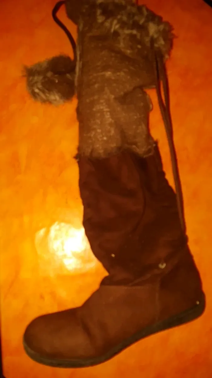 Bottes avec poils pour enfant - photo numéro 2