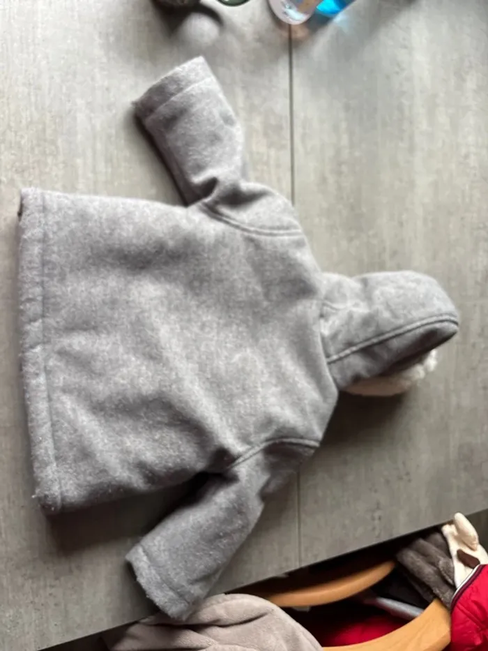 Manteau 6 mois - photo numéro 4