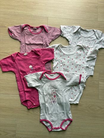 lot de bodys fille