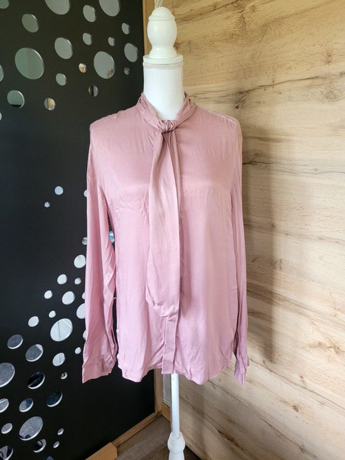 Chemise femme taille S asos rose brillant effet satiné - photo numéro 3