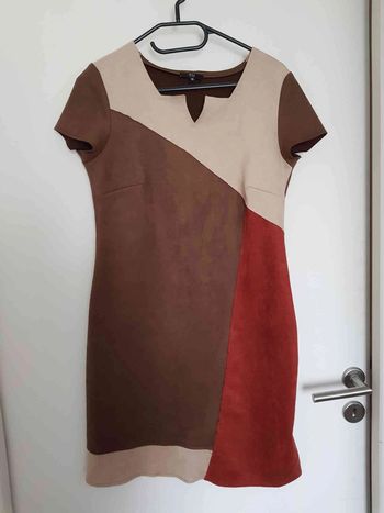 Robe style velour daim taille 36