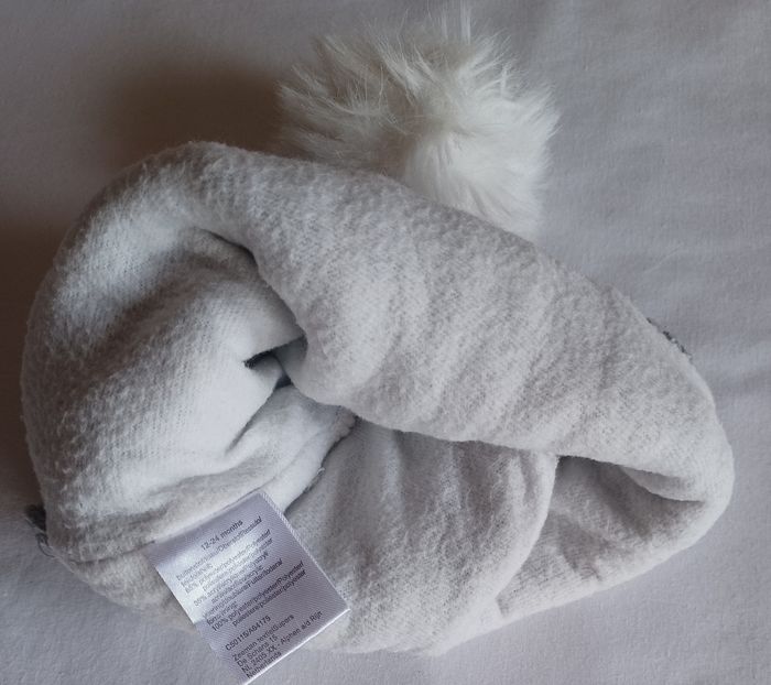 Bonnet - photo numéro 2